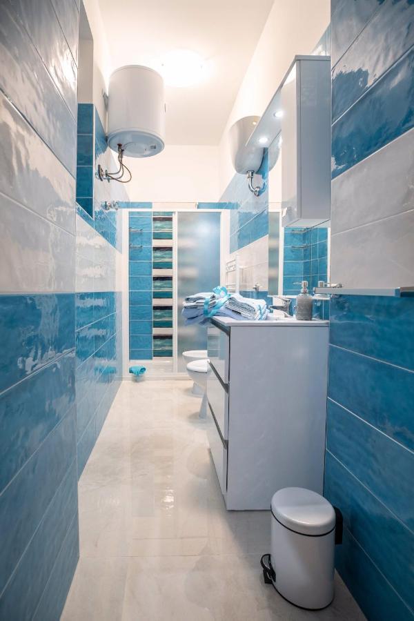 New In!Amalie At Santa Lucia Apartment Napoli Exterior foto