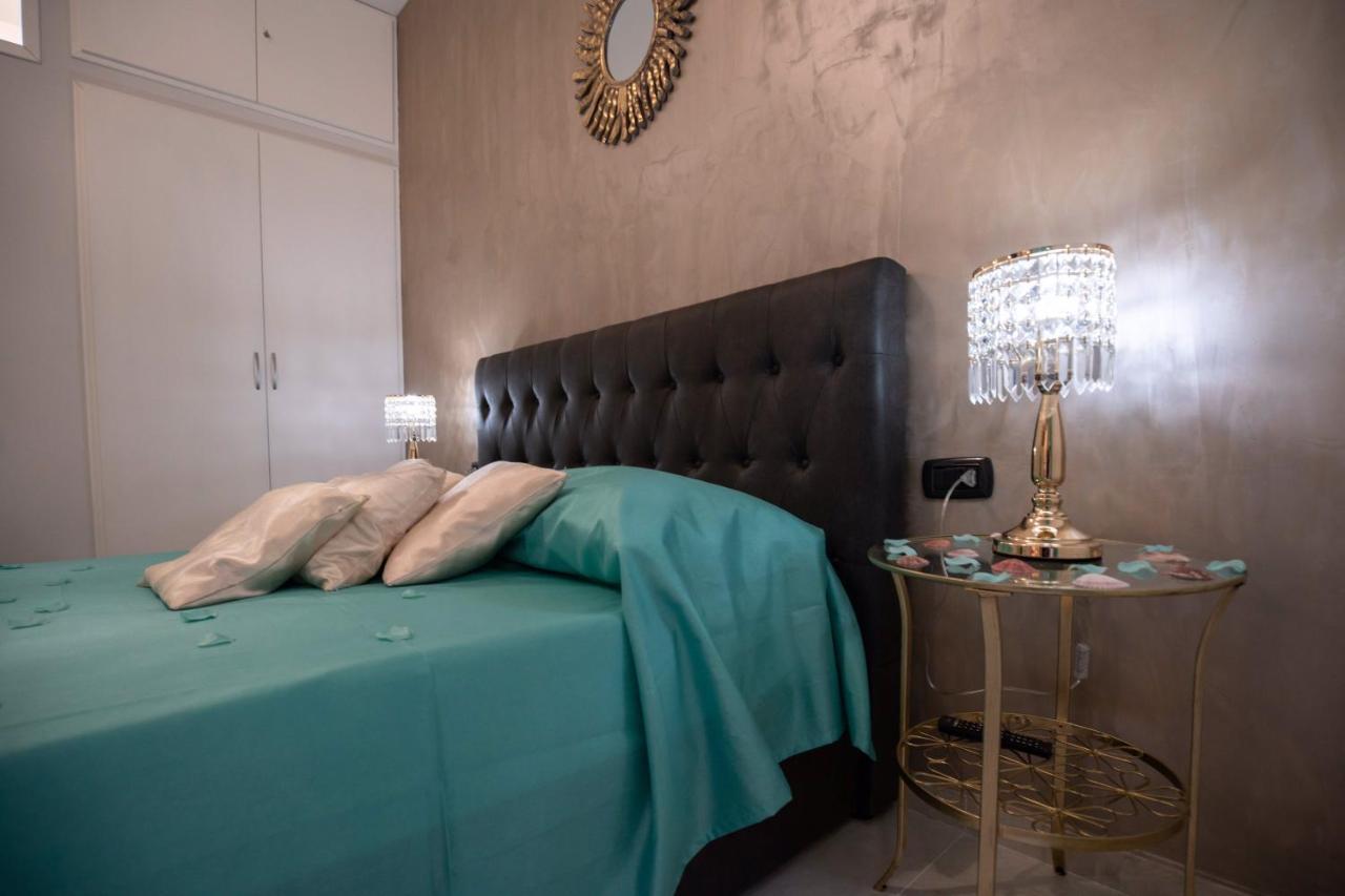 New In!Amalie At Santa Lucia Apartment Napoli Exterior foto