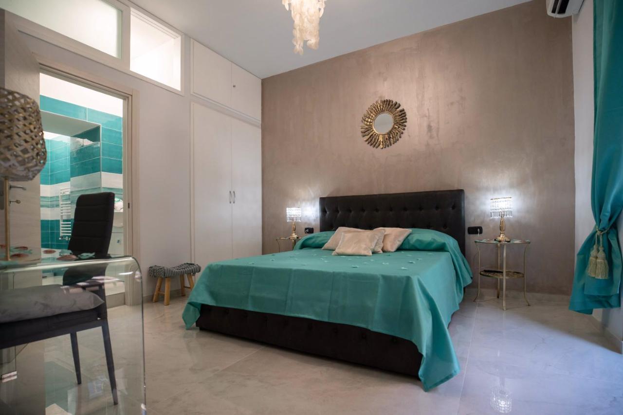 New In!Amalie At Santa Lucia Apartment Napoli Exterior foto